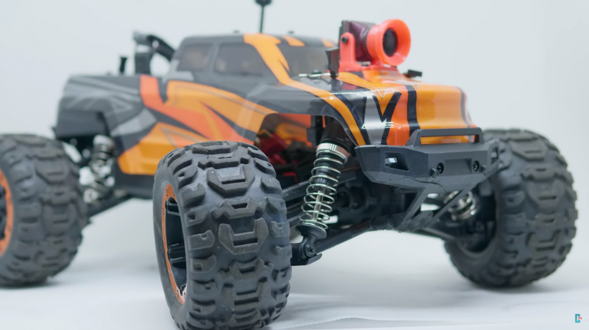 Du FPV sur une voiture RC | Ravage Race Truck M16 - Culture FPV